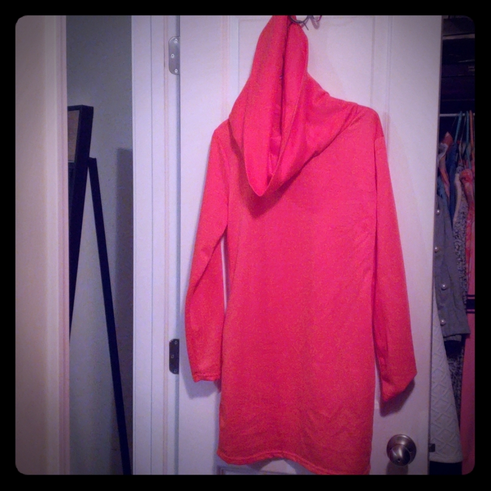 Hooded/cowneck